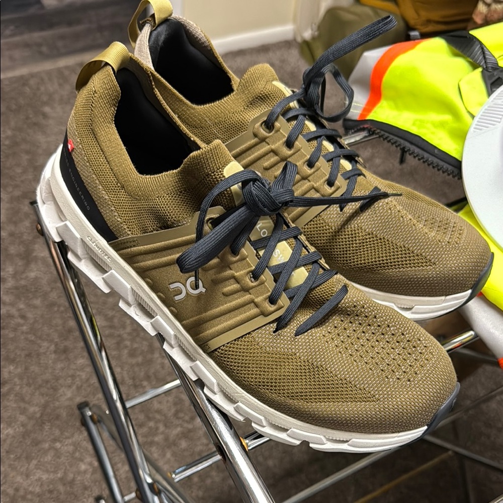 On Cloud Running Khaki Sneakers with Black and White